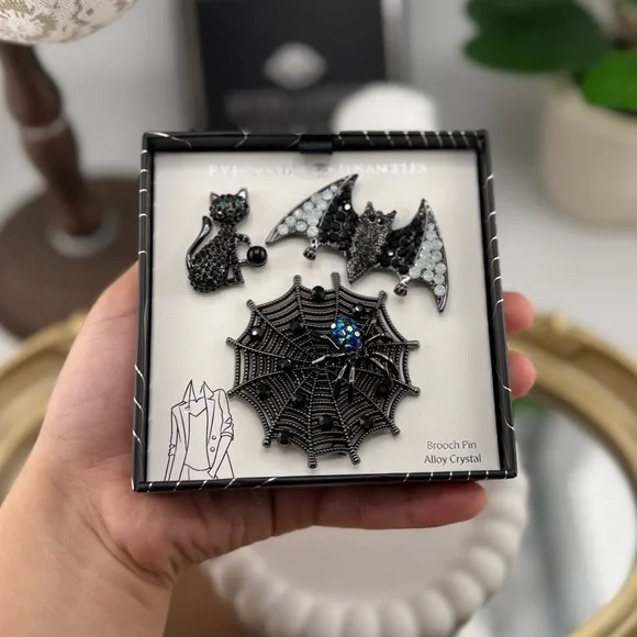 Gothic  Brooch Set – Black Cat, Bat & Spider Web Crystal Pins - Picture 6 of 6